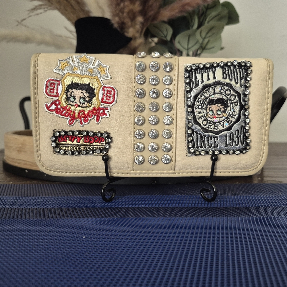 Tan Leather Wallet
